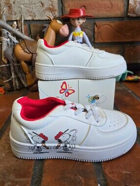 Snoopy  Sneakers